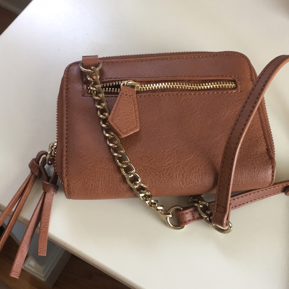 Brown crossbody purse